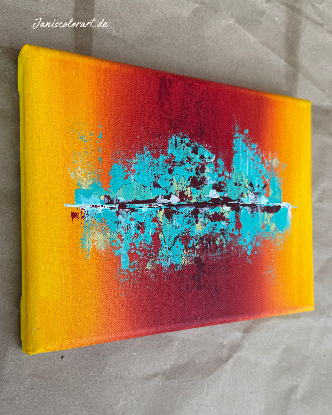 Seitenansicht – Keilrahmen 24×18 cm mit leuchtendem Gelb-Orange-Rand