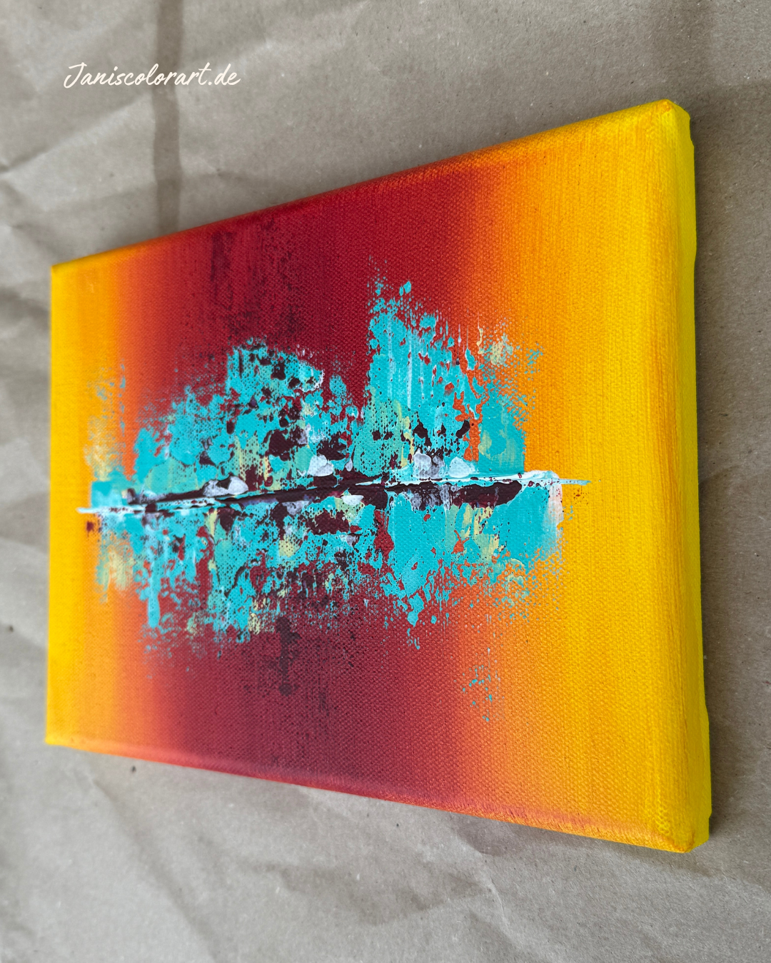Seitenansicht – Keilrahmen 24×18 cm mit leuchtendem Gelb-Orange-Rand