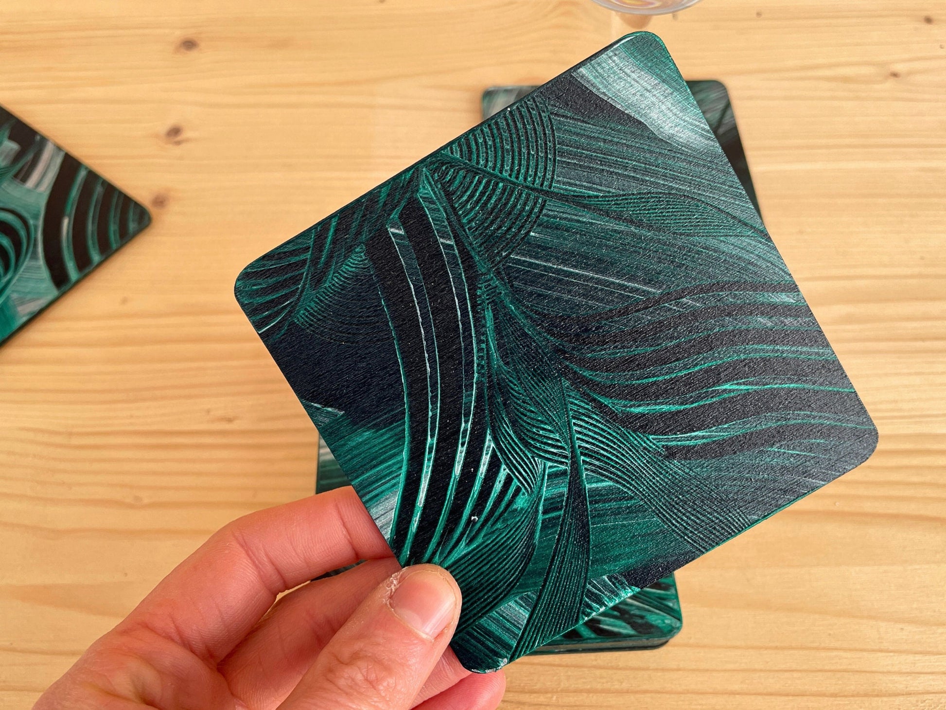 schöne untersetzer für gläser quadratisch mit Korkboden