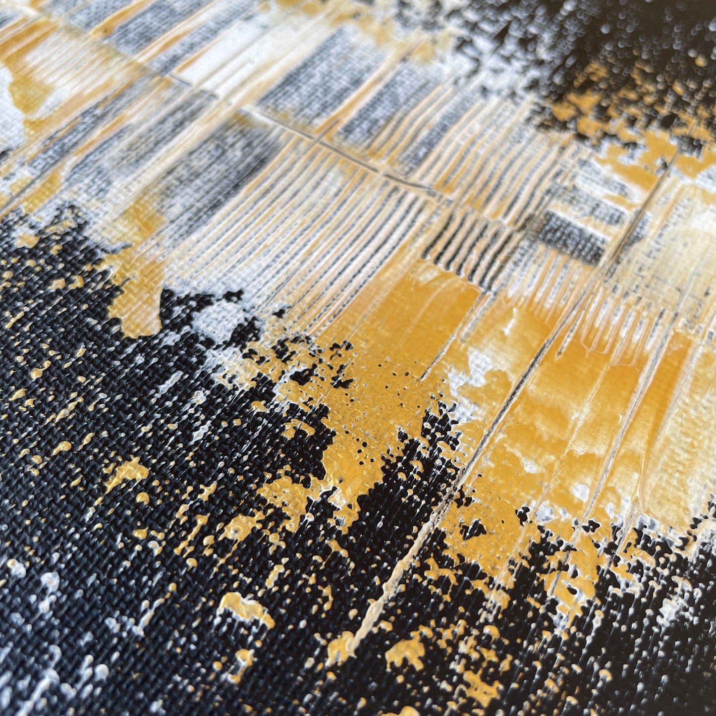 original gemälde günstig kaufen: Abstraktes Leinwandbild in schwarz Gold und Weiß.