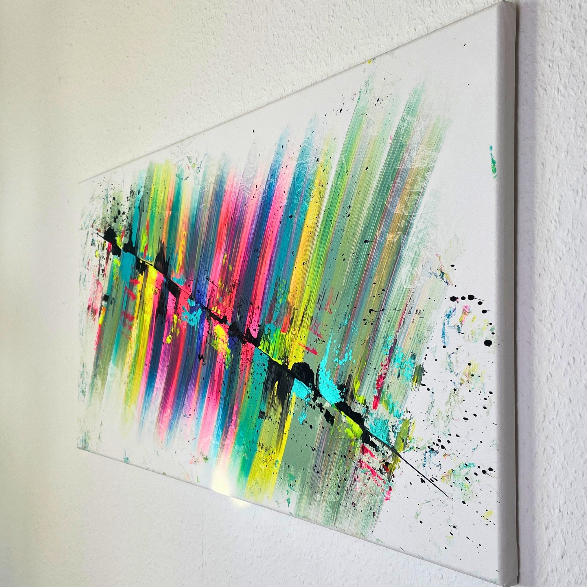 Bunte Bilder Wohnzimmer: unbekannte Künstler Bilder kaufen für Wohnräume und Büro.