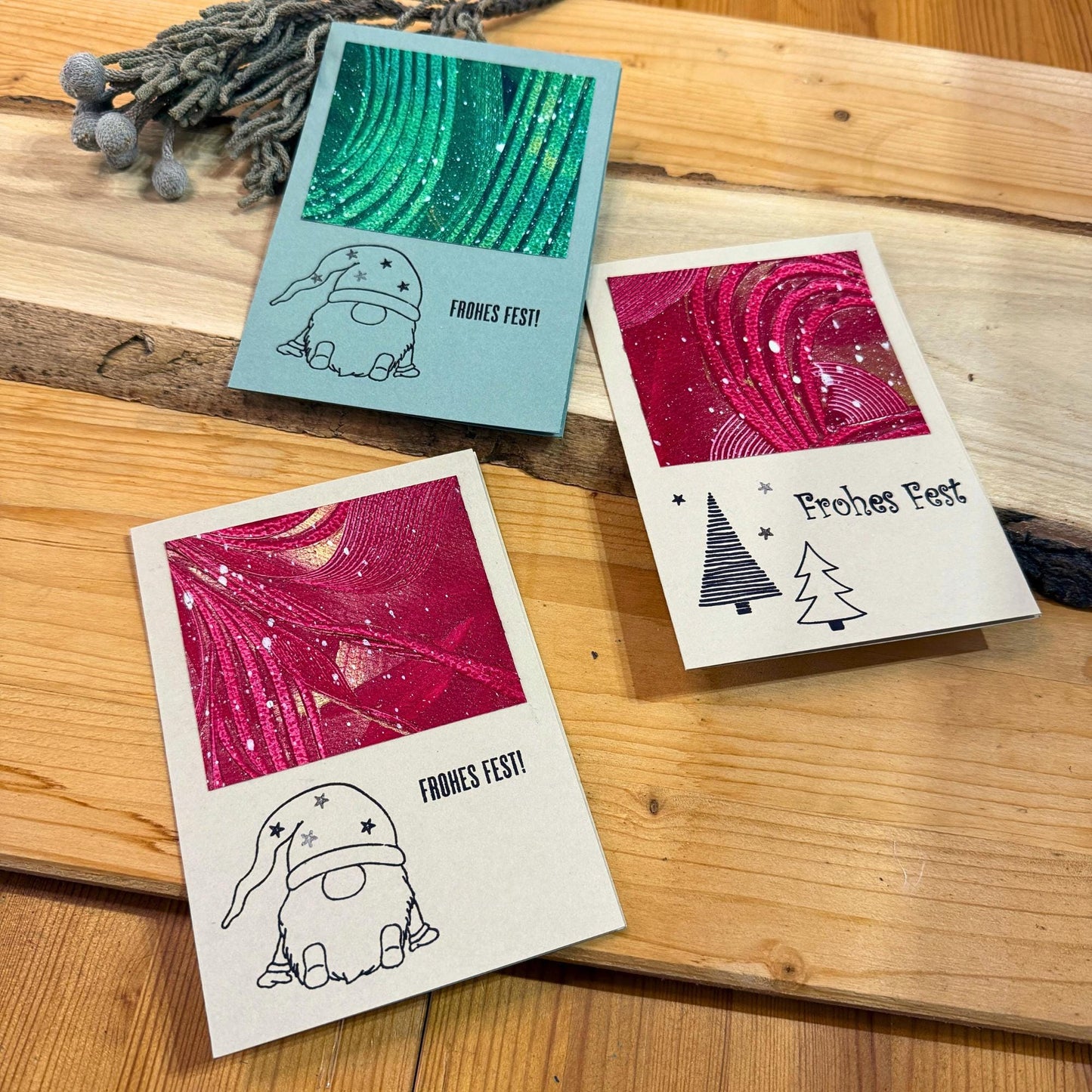 3er Set Weihnachtskarten "Frohes Fest" mit süßem Wichtel Design