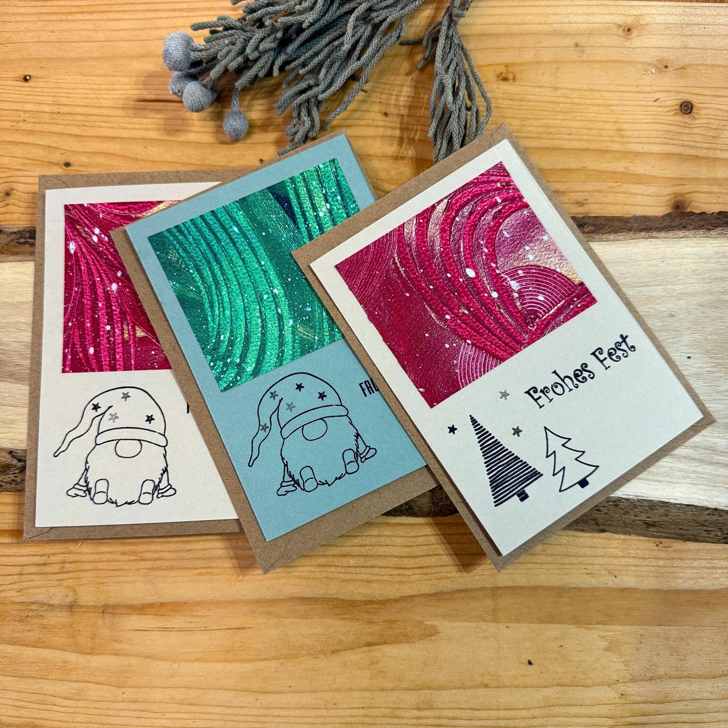 3er Set Weihnachtskarten "Frohes Fest" mit süßem Wichtel Design