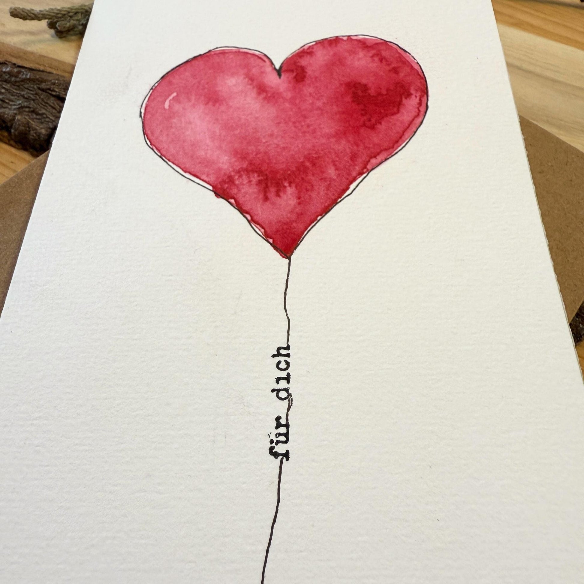 Handgemachte Aquarell Grußkarte Herz. Motiv mit rotem Herz und Spruch "Für Dich". Papeterie als Unikat.