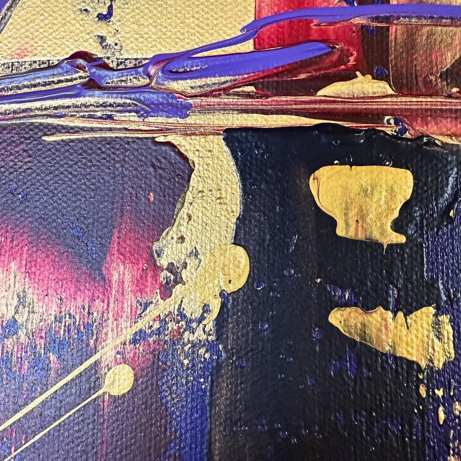 Original Acrylgemälde kaufen - Handgemaltes Unikat in Violett und Gold. Perfekt als Wanddeko.