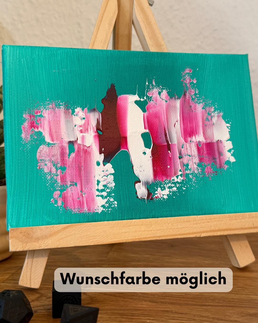 moderne kunst online kaufen: Mini Leinwand inclusive Staffelei für Regaldeko.
